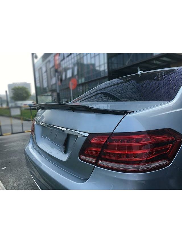 Mercedes W212 E class trunk spoiler