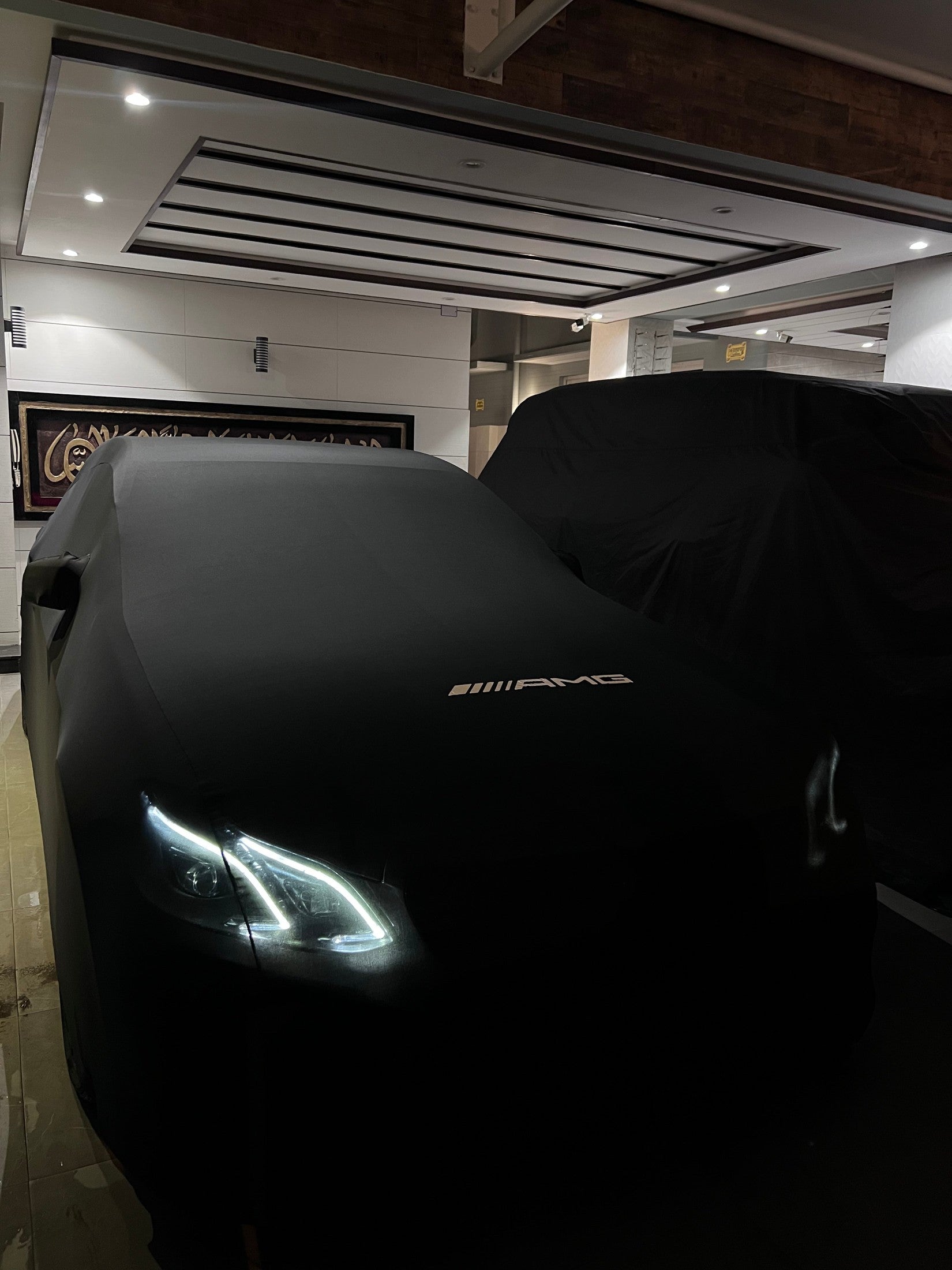 Mercedes E63 Top Cover