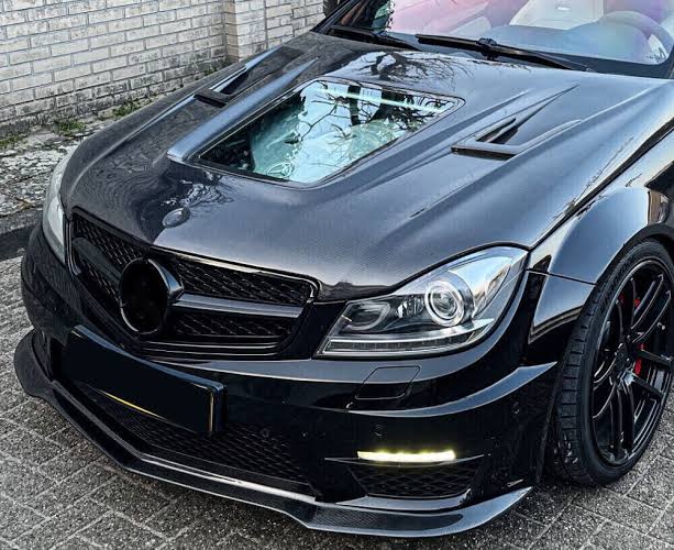 Mercedes W204 C63 Carbon Fiber Hood With Transparent Glass