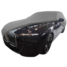 BMW i7 Top Cover