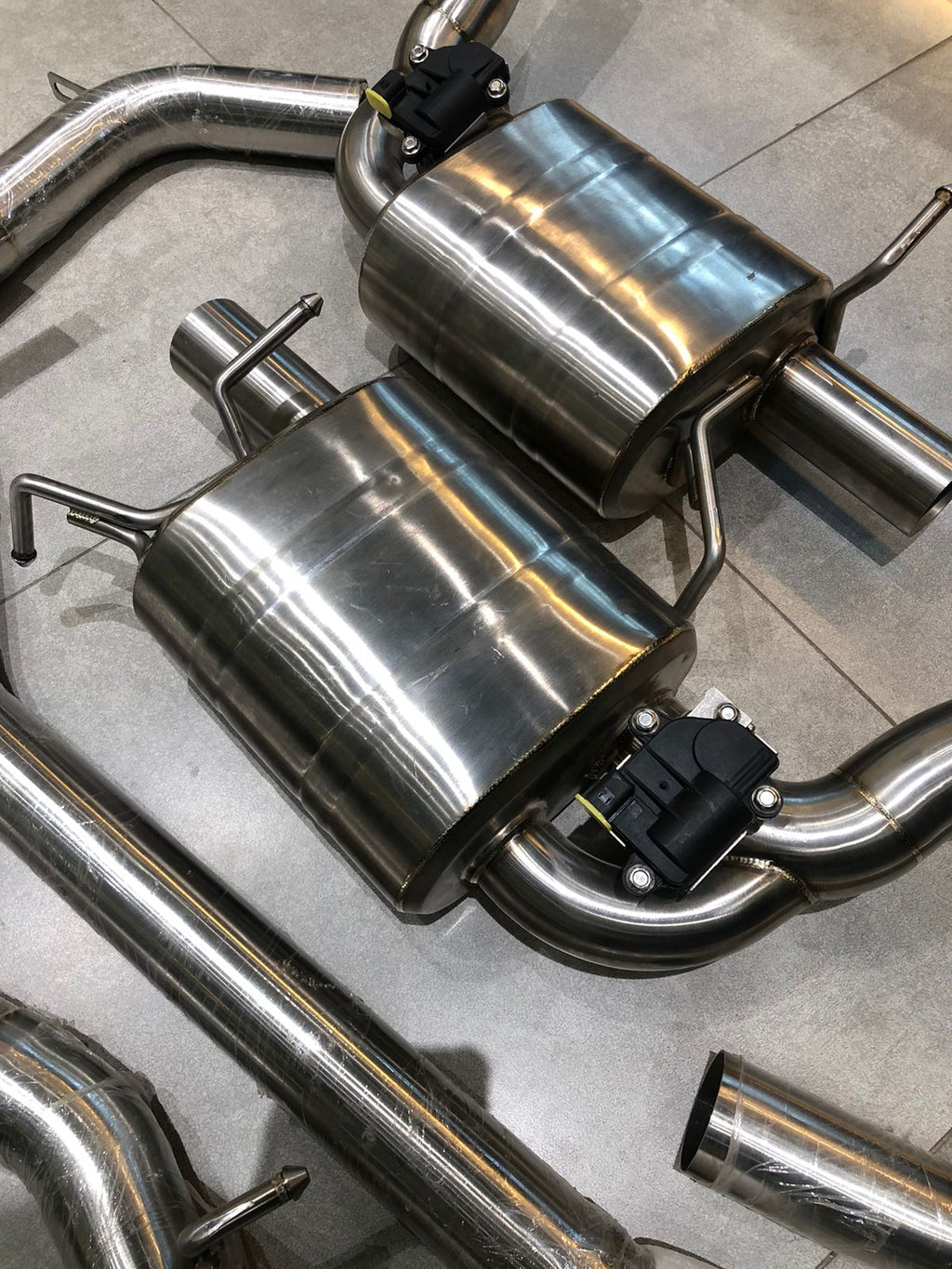 Mercedes-Benz W204 C63 Stainless Steel Catback  Valvetronic Exhaust