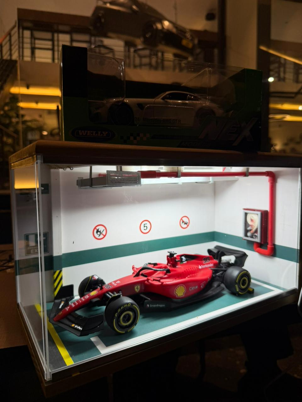 Single Car Parking Diecast Model