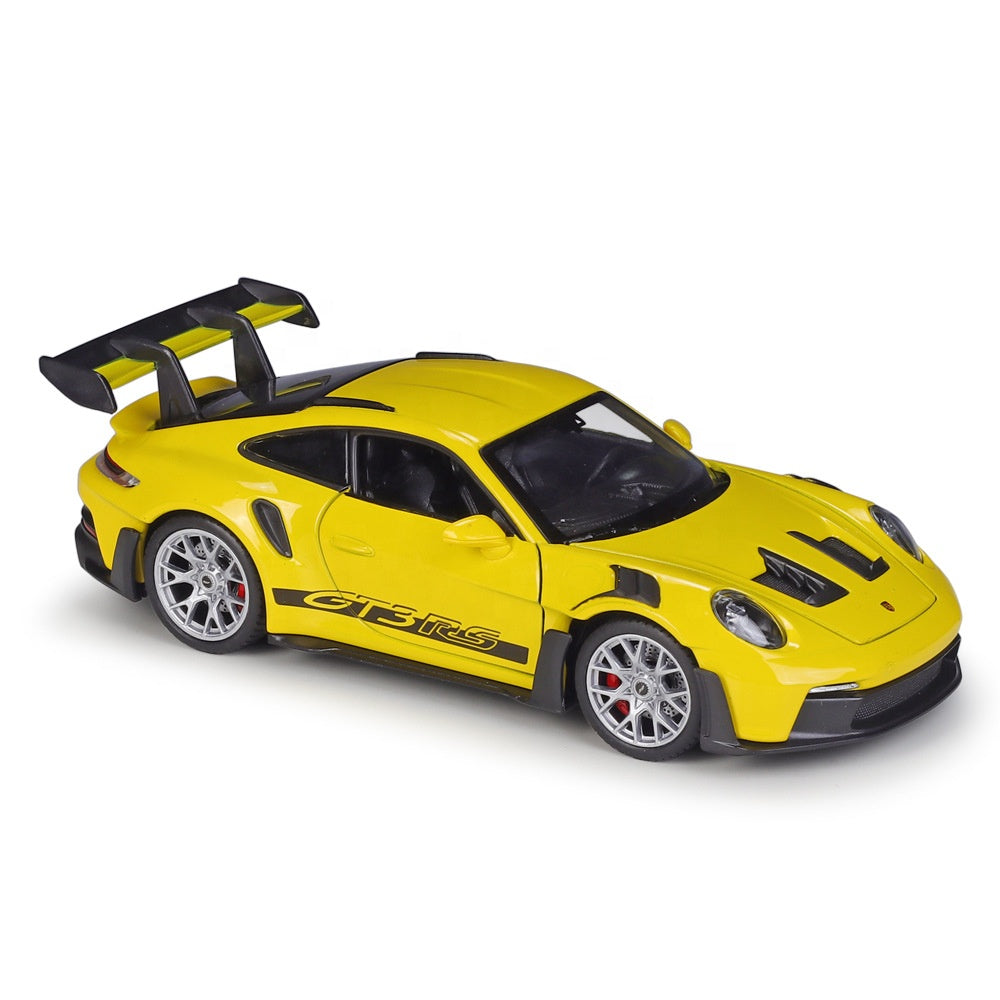 Porsche GT3 RS 992 1:24 WELLY Diecast Model Car