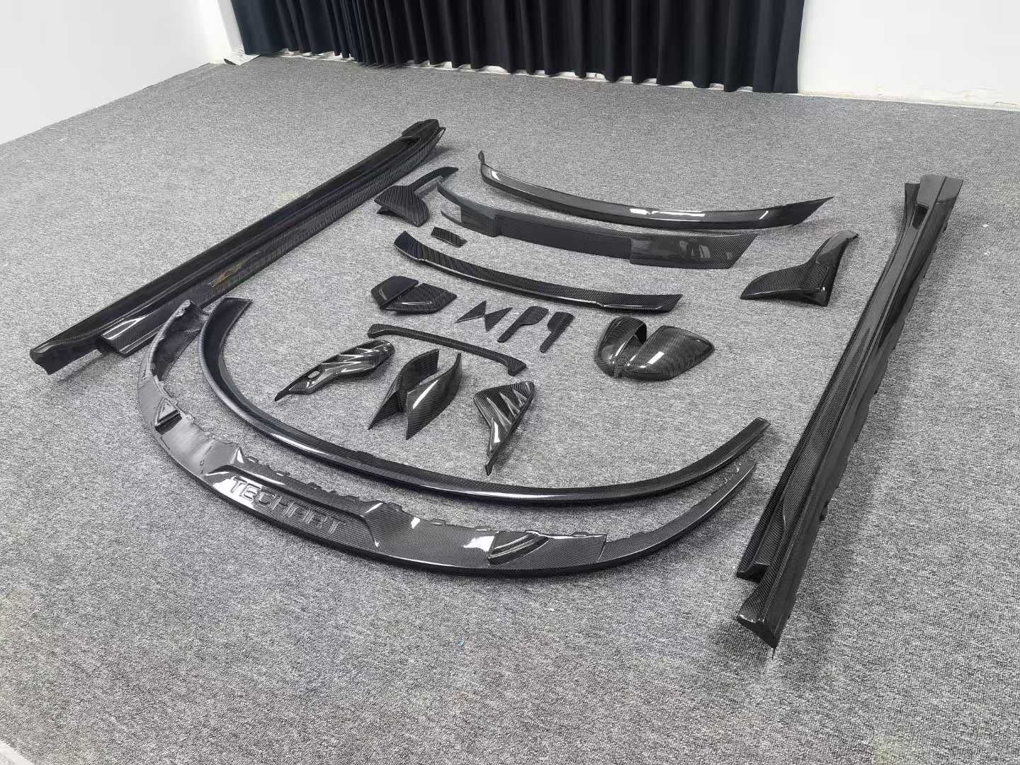 Porsche Taycan  Carbon Fiber Body Kit-V2