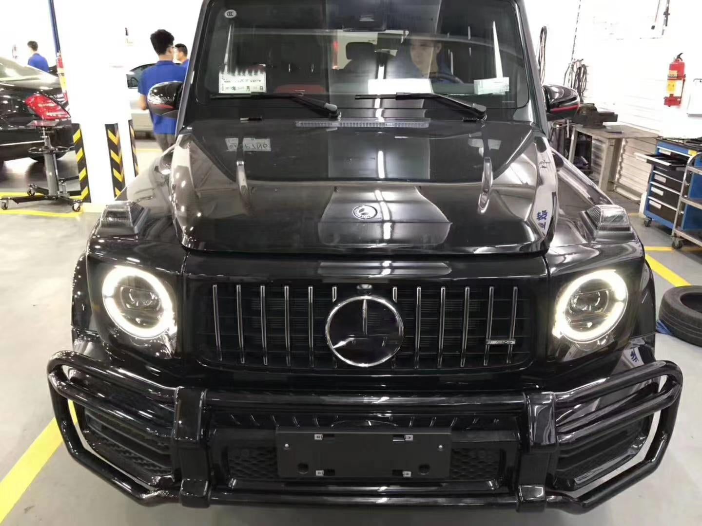 Mercedes G-Class Front Brush Guard Gloss Black