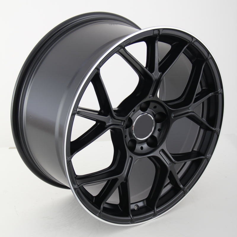W212 E Class 200 Alloy Spot Black Rim