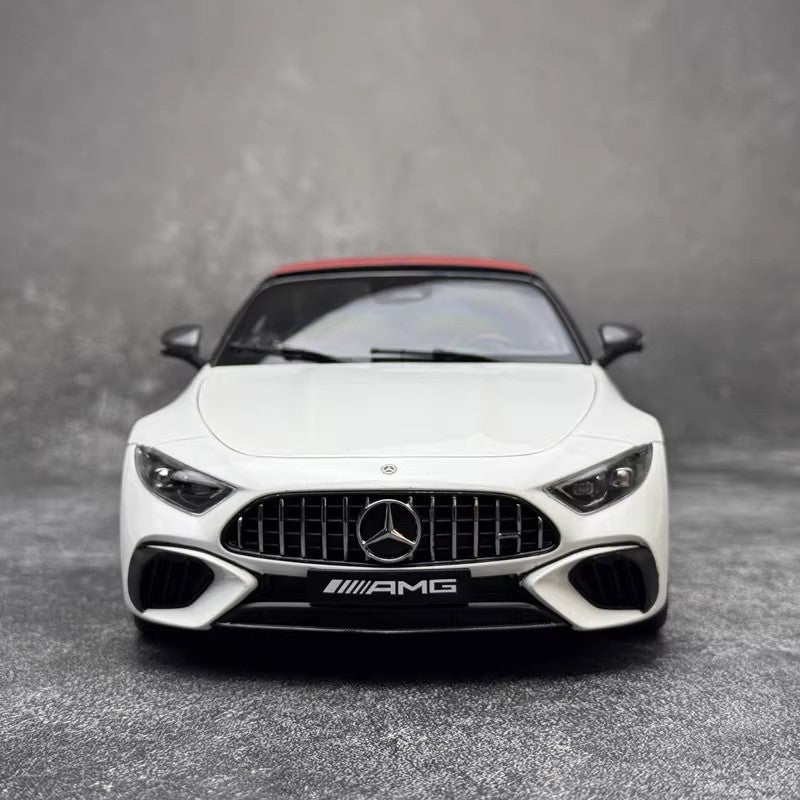 Mercedes AMG SL63 R232 1:18 Alloy Diecast Display Model