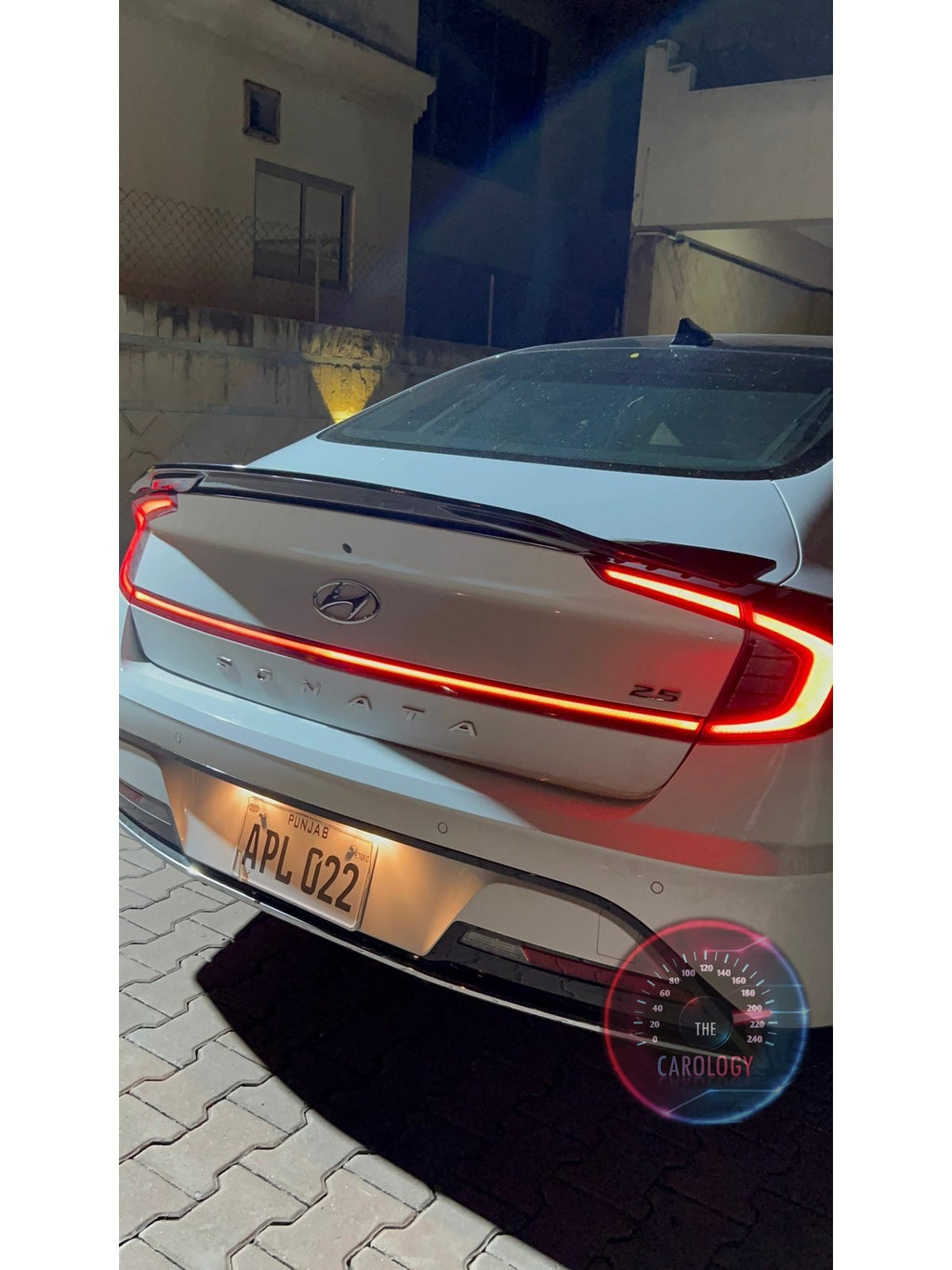 Hyundai Sonata Ducktail Spoiler - The Carology